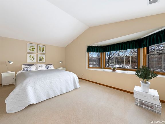 5th image of 1250 E Evergreen Dr Unit 2