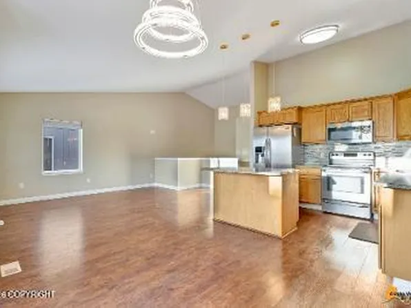 2973 Misty Springs Ct, Anchorage, AK 99507