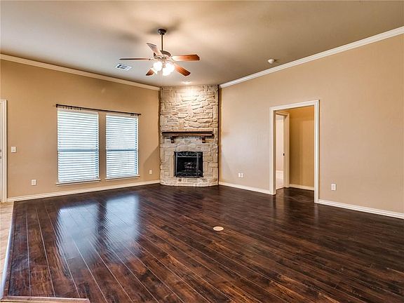 4th image of 17017 Autumnwood Dr