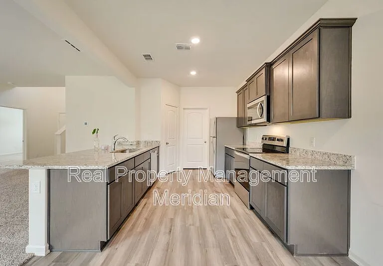 8408 Buck Mountain Pass — Photo 8
