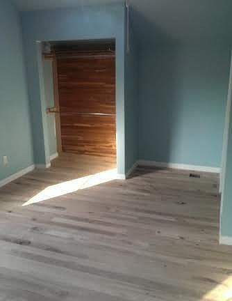 2nd image of 1926 W 44th St #1