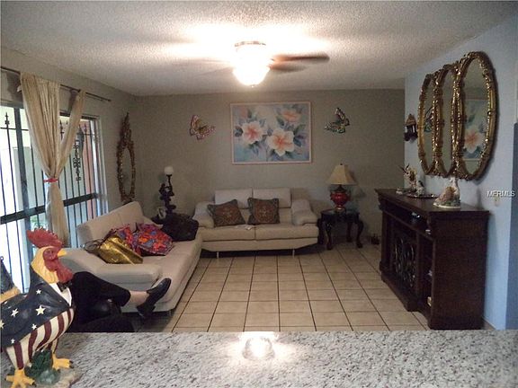 5th image of 4004 Cortez Dr APT A