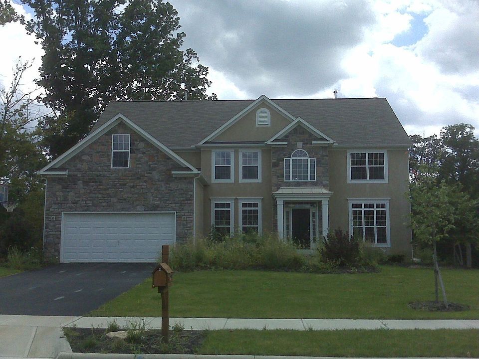 1st image of 3134 Abbey Knoll Dr