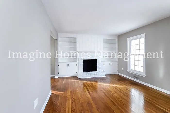 4127 Leona Dr — Photo 3