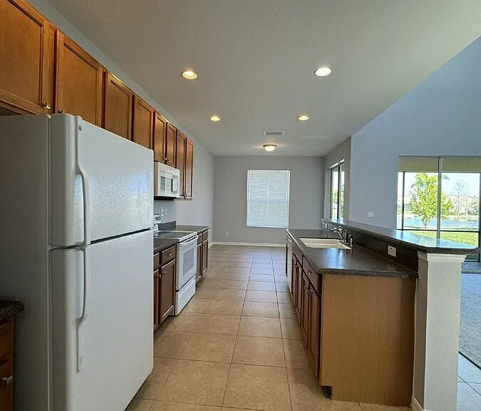13518 Little Gem Cir — Photo 12