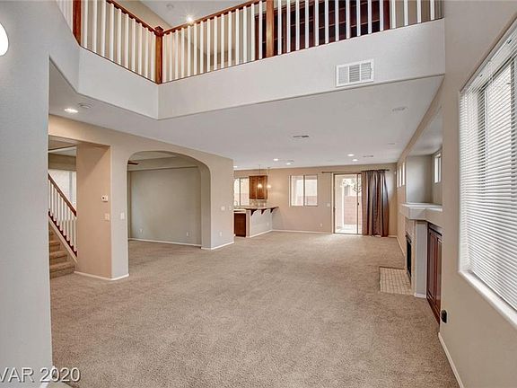 5th image of 6083 Doroca St