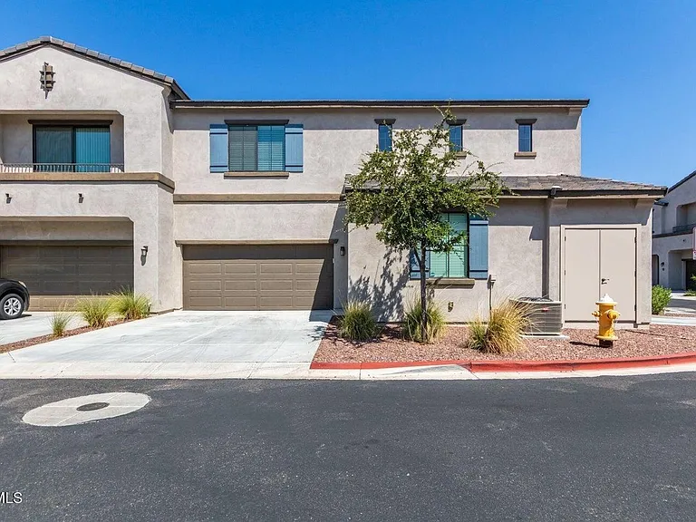 3900 E Baseline Rd #113 — Photo 3