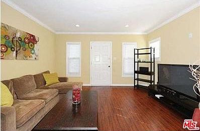 3rd image of 3130 W 59th Pl