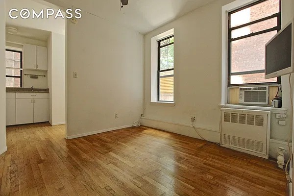 Rented by Compass | media 5