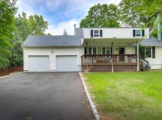164 E Willow Tree Rd, Spring Valley, NY 10977