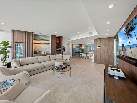 2nd image of 1000 S Pointe Dr Penthouse 2803