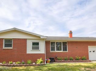 535 E McArthur St, Corunna, MI