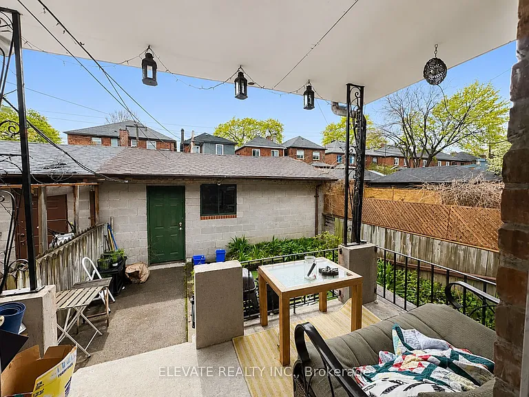 129 Essex St N #1 — Photo 13