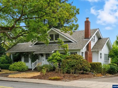 750 High St SE, Salem, OR, 97301