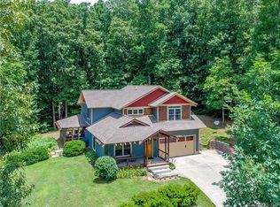 60 Laurel Trail Dr, Fairview, NC 28730