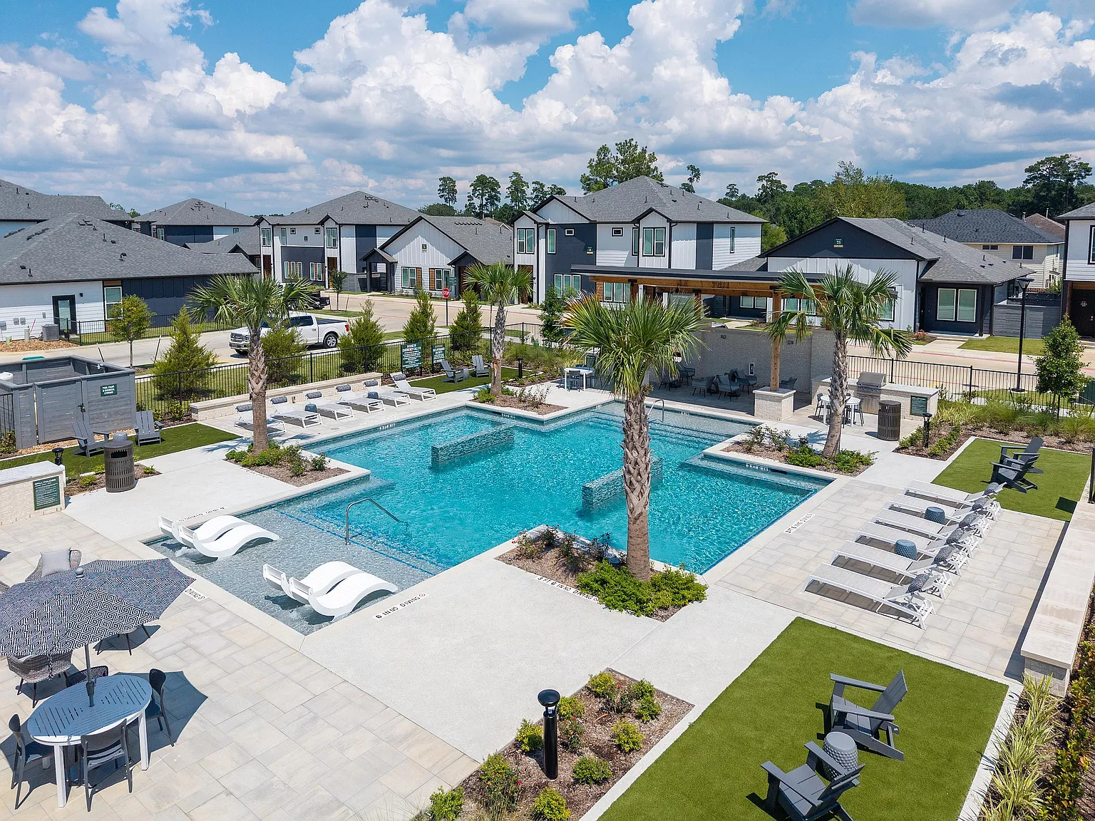 Oasis at Magnolia — Photo 3