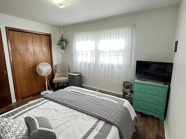 3208 Ogden Ave — Photo 17