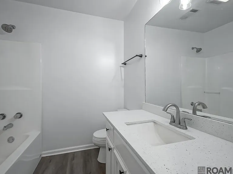 14211 Parkridge Dr — Photo 10