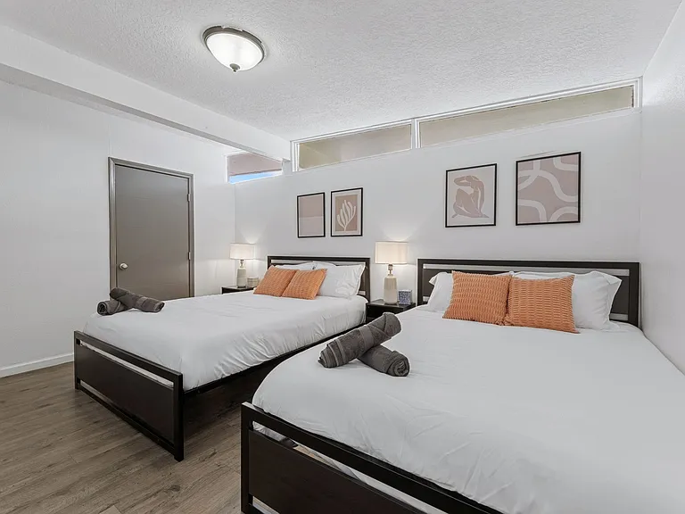 4203 Philmont Ave — Photo 31