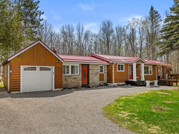 11 Birch Ter, Trent Lakes, ON K0L 1J0