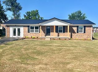 124 Whispering Hills Blvd, Bowling Green, KY 42101