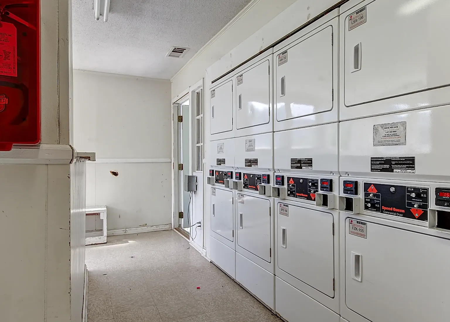 2 bed, 1.5 bath, 903 sqft, $1,195 — Photo 4