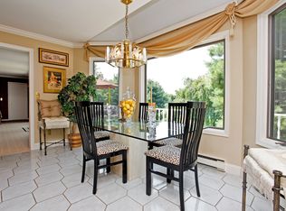 21 Watergate Dr, Amawalk, NY 10501