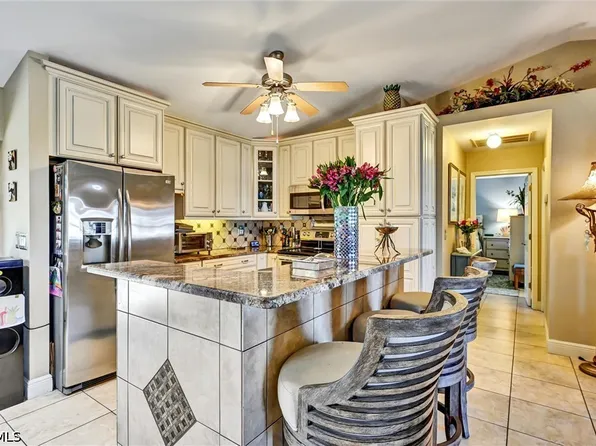 2442 SW Embers Ter, Cape Coral, FL 33991