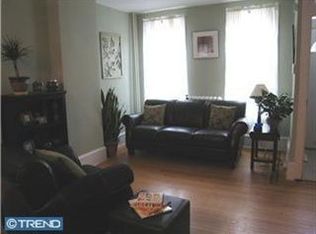 2412 Meredith St, Philadelphia, PA 19130