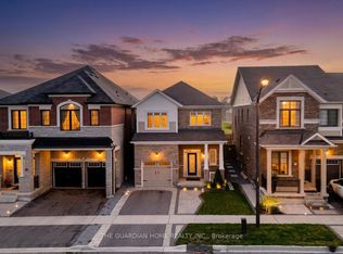 45 Barkerville Dr, Whitby, ON L1P0M4