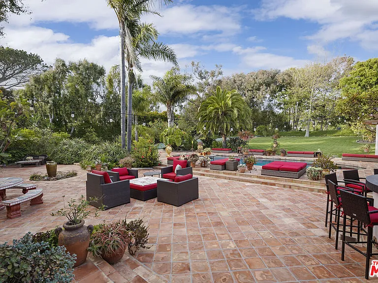 7332 Birdview Ave — Photo 9