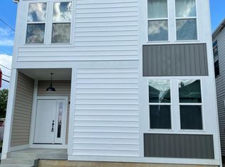 1401 Charles St #A, Indianapolis, IN