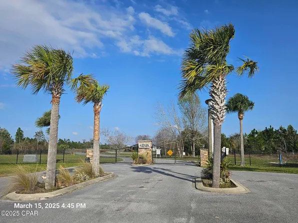 13248 Airway St, Panama City, FL 32404