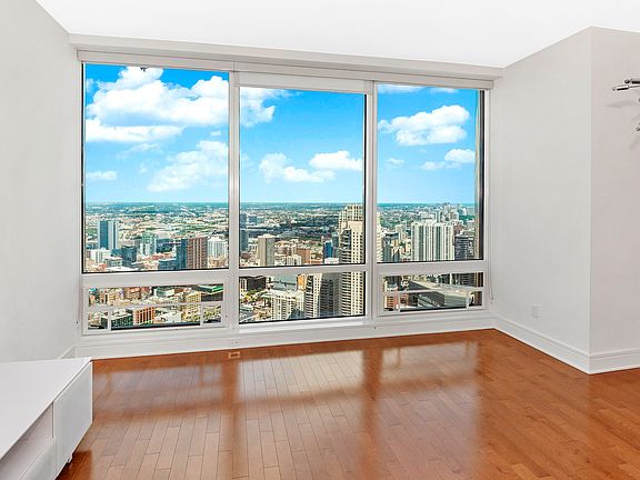 401 N Wabash Ave Unit 47E, Chicago, IL 60611