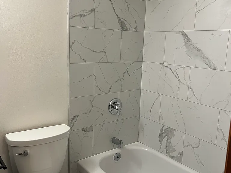 412 N 45th St #102 — Photo 8