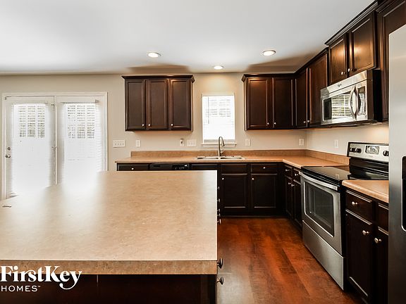 5th image of 5903 Landerwood Dr