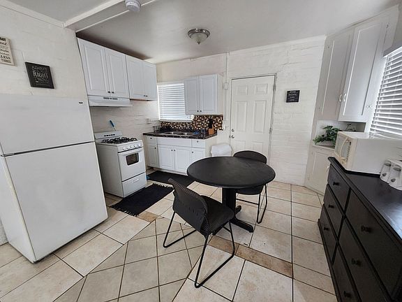 3rd image of 73514 Desert Trail Dr #73516