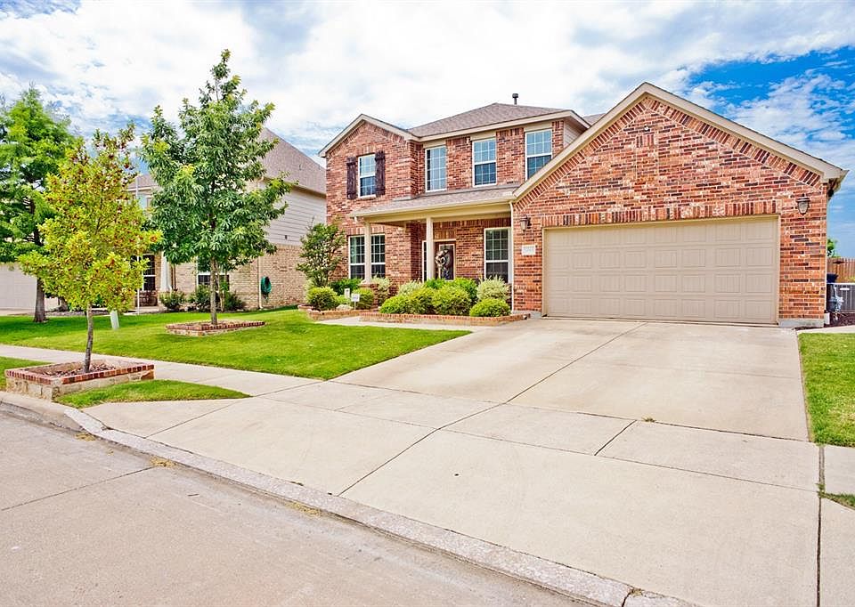 1st image of 7565 Aubrac Way