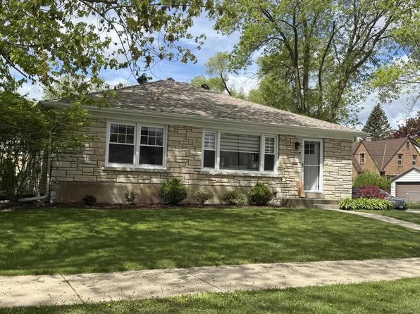 5723 North Dexter AVENUE, Glendale, WI 53209
