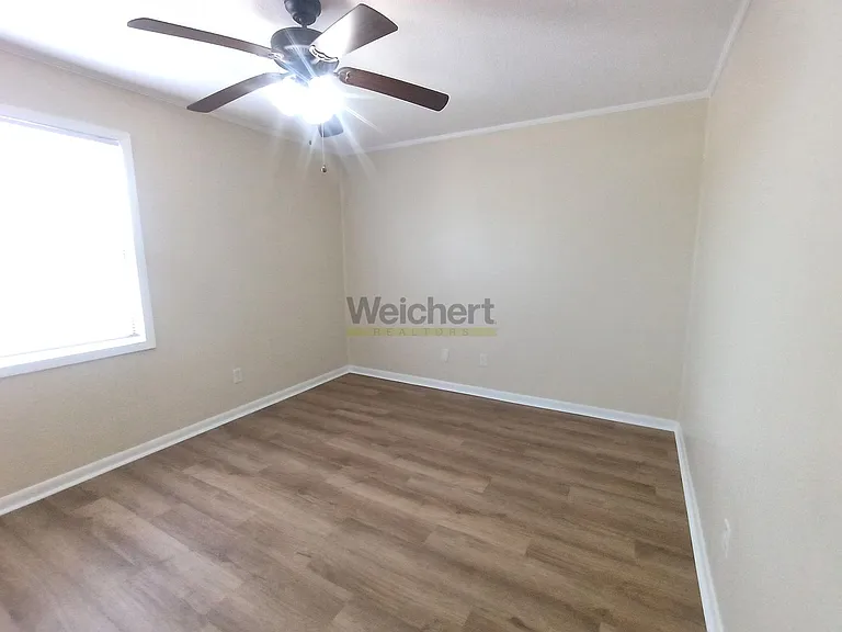 604 N 13th St — Photo 7