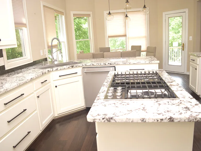 3803 Fishermans Cv — Photo 4