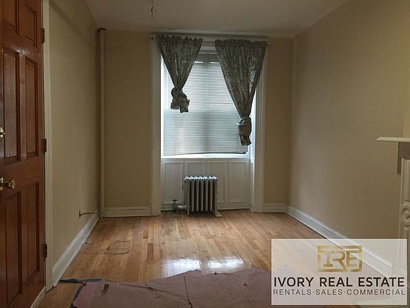 3rd image of 206 Lefferts Pl APT 1
