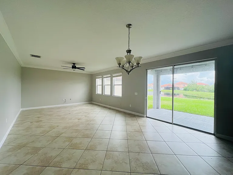 13149 Green Violet Dr — Photo 3