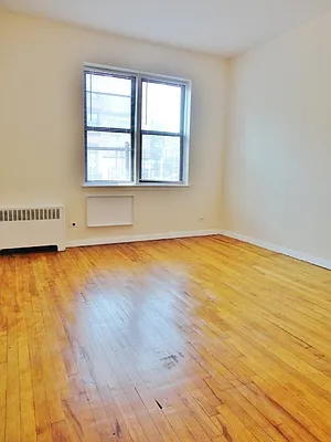 Rented by City Connections Realty | media 10