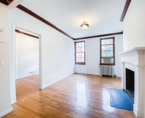 Rented by City Connections Realty | media 23