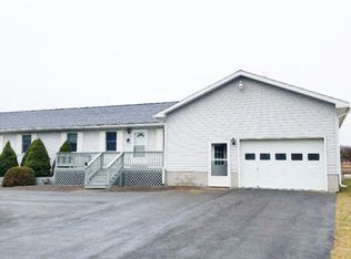 16 Sunset West Cir #B, Ithaca, NY 14850