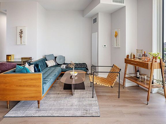 3rd image of 595 Dean St APT 332