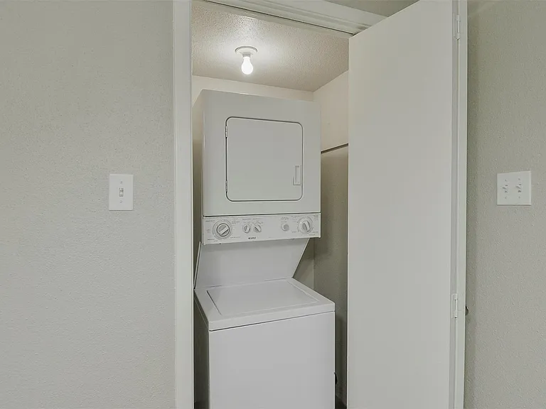 12955 Woodforest Blvd #54 — Photo 10