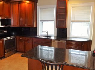 19 Pulsifer St, Newtonville, MA 02460