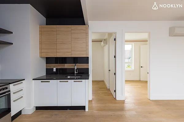 Rented by Nooklyn NYC LLC | media 29